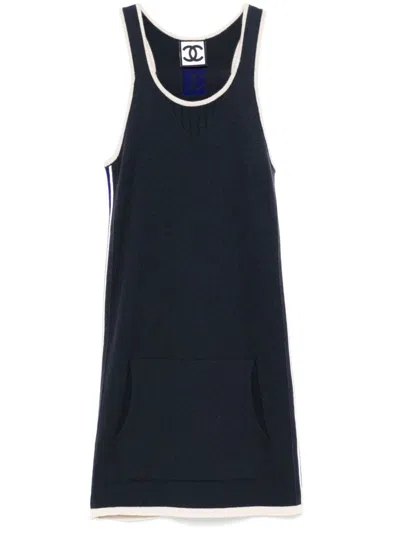 Pre-owned Chanel 2009 Sleeveless Dress In Blue