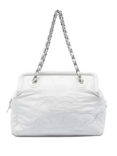Pre-owned Chanel 2009-2010 Cc Lambskin Frame Tote Bag In White