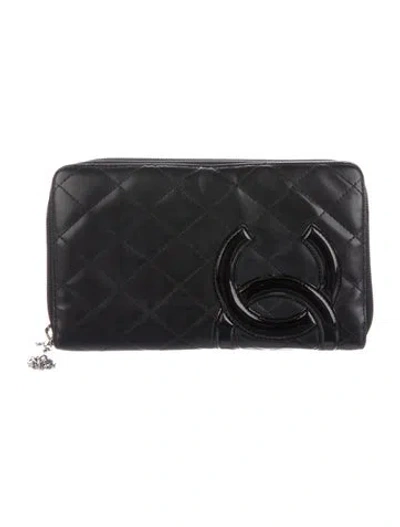 Pre-owned Chanel 2009-2010 Interlocking Cc Logo Continental Wallet In Black