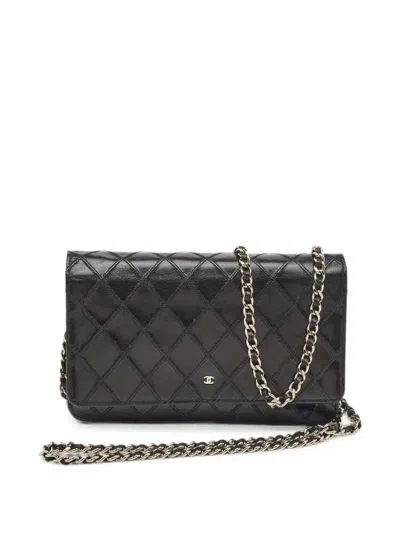 Pre-owned Chanel 2009-2010 Wallet On Chain Cc-logo Chain-strap Wallet In Black