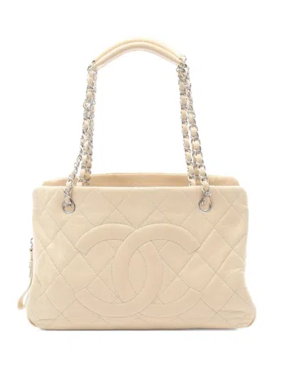 Pre-owned Chanel 2010-2011 Coco-mark Quilted Chain Shoulder Bag In Neutral