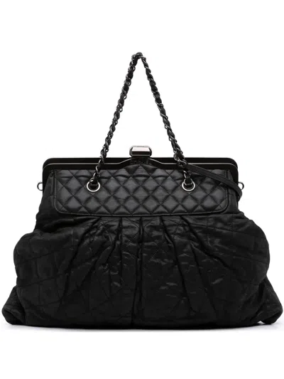 Pre-owned Chanel 2010-2011 Iridescent Quilted Calfskin Chic Frame Satchel In Black