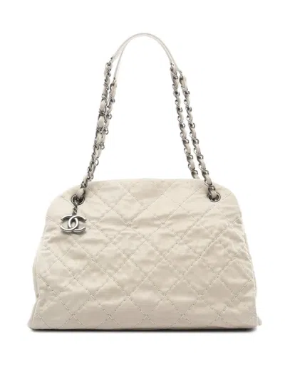Pre-owned Chanel 2010-2011 Mademoiselle Shoulder Bag
