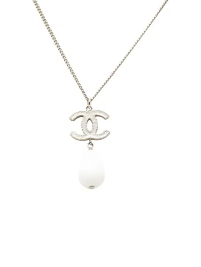 Pre-owned Chanel 2010 Cc Brass Faux Pearl Pendant Necklace Costume Necklace In Silver