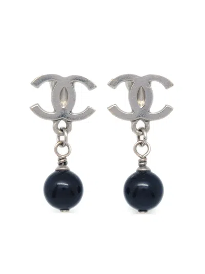 Pre-owned Chanel 2010 Cc Drop Earrings In Silver