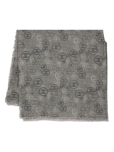 Pre-owned Chanel 2010 Cc Logo-jacquard Frayed Cashmere Scarf In Grey