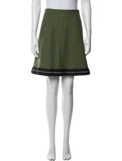 Pre-owned Chanel 2010 Mini Skirt In Green