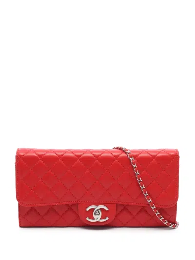 Pre-owned Chanel 2010-2011 Cc Quilted Lambskin Wallet On Chain Crossbody Bag In Red