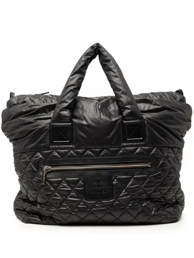 Pre-owned Chanel 2010-2011 Large Quilted Nylon Reversible Coco Cocoon Tote Bag In Black