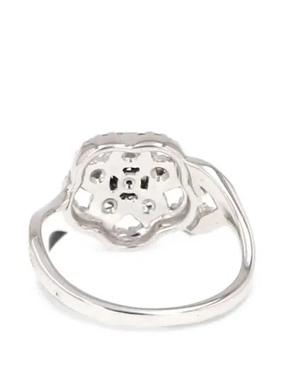 Pre-owned Chanel 2010s Camélia Diamond Ring In Silver