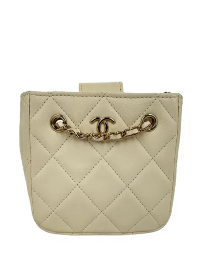 Chanel 2010s Quilted Mini Clutch Bag In Red