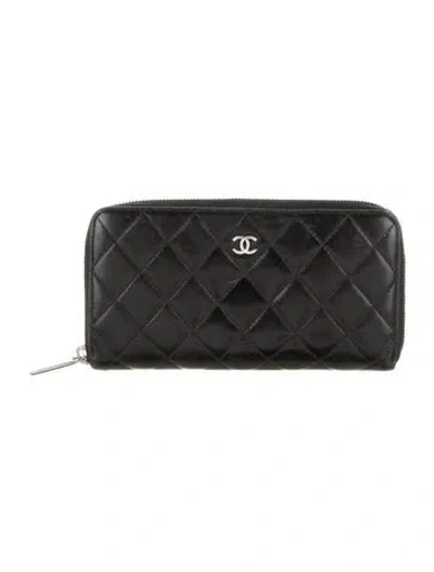 Pre-owned Chanel 2011 Continental Continental Wallet In Black