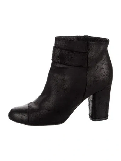 Pre-owned Chanel 2011 Interlocking Cc Logo Boots In Black