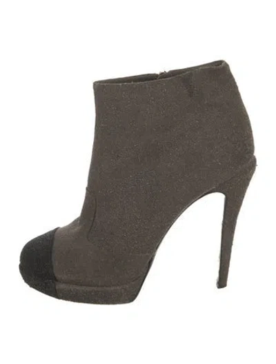 Pre-owned Chanel 2011 Interlocking Cc Logo Boots In Gray
