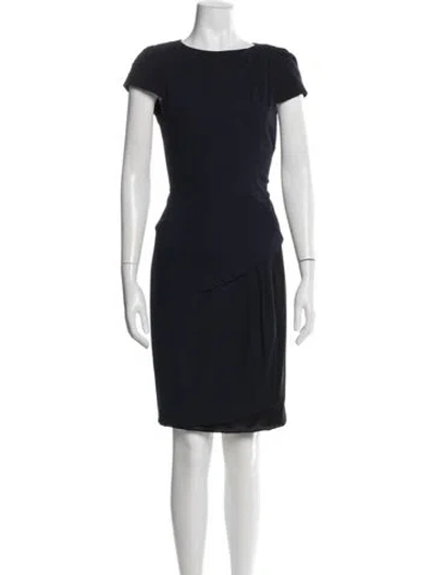 Pre-owned Chanel 2011 Knee-length Dress In Black