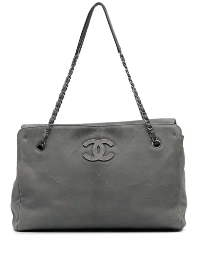 Pre-owned Chanel 2011 Large Calfskin Ultra Stitch Hamptons Enamel Cc Tote Bag In Blue