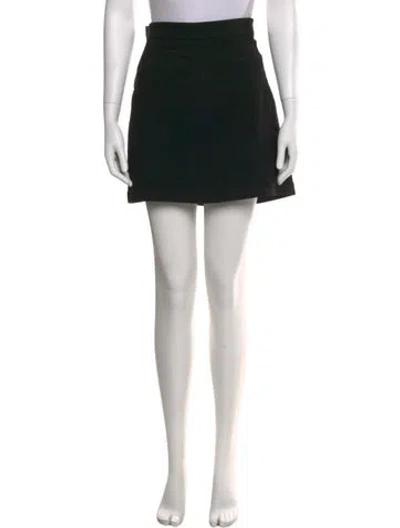 Pre-owned Chanel 2011 Mini Skirt In Black