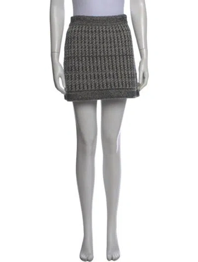 Pre-owned Chanel 2011 Mini Skirt In Gray