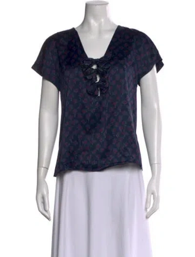 Pre-owned Chanel 2011 P40408v29263 M7309 Blouse In Blue
