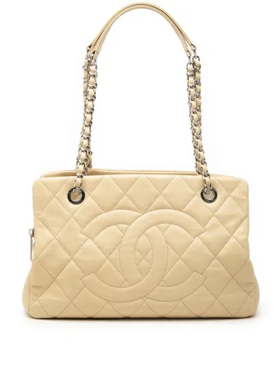 Pre-owned Chanel 2011 Petite Caviar Timeless Tote Bag In White