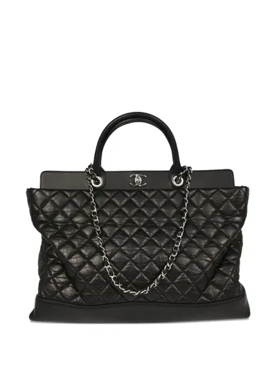 Pre-owned Chanel 2011 Portobello Quilted Chain Tote Bag In Black