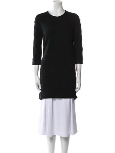 Pre-owned Chanel 2011 Wool Sweater In Black