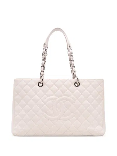Pre-owned Chanel 2012-2013 Caviar Grand Shopping Xl Tote Bag In White