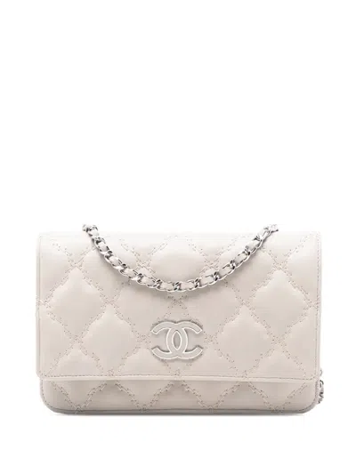 Pre-owned Chanel 2012-2013 Cc Quilted Calfskin Double Stitch Hamptons Wallet On Chain Crossbody Bag In Brown