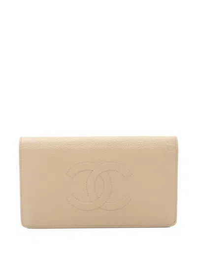 Pre-owned Chanel 2012-2013 Coco Mark Wallet In Neutral