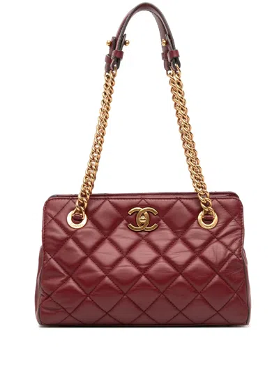 Pre-owned Chanel 2012-2013 Small Quilted Calfskin Perfect Edge Tote Shoulder Bag In Red