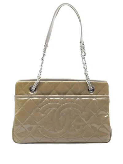 Pre-owned Chanel 2012 Cc Quilted Patent Soft Tote Bag