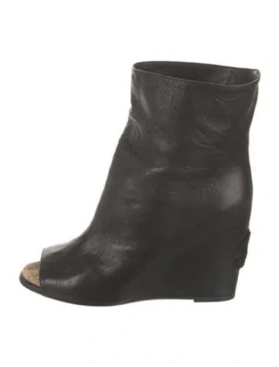 Pre-owned Chanel 2012 Interlocking Cc Logo Boots In Black