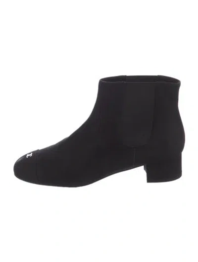 Pre-owned Chanel 2012 Interlocking Cc Logo Chelsea Boots In Black