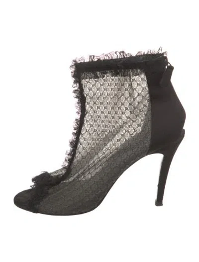 Pre-owned Chanel 2012 Interlocking Cc Logo Lace-up Boots In Black