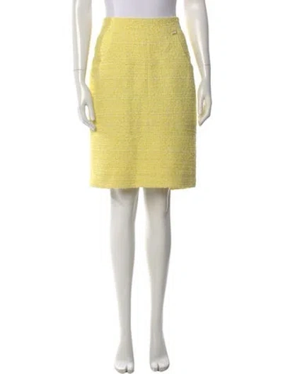 Pre-owned Chanel 2012 Knee-length Skirt In Yellow