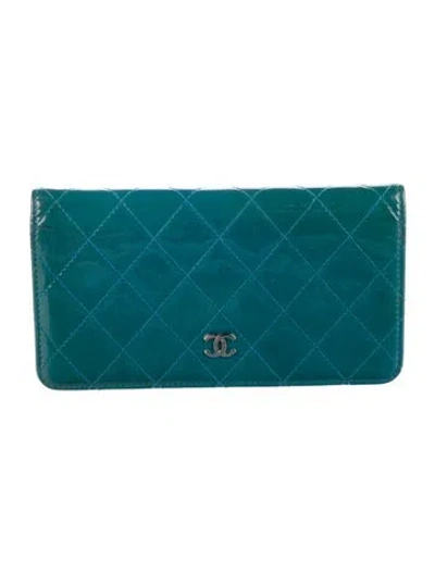 Pre-owned Chanel 2012-2013 Interlocking Cc Logo Wallet In Blue