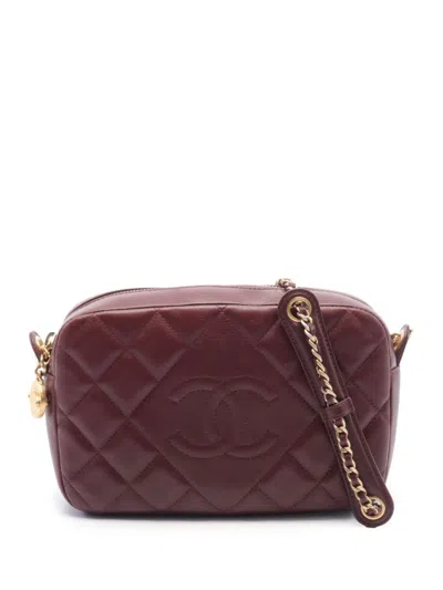 Pre-owned Chanel 2013-2014 Cc Diamond-quilted Shoulder Bag In Red