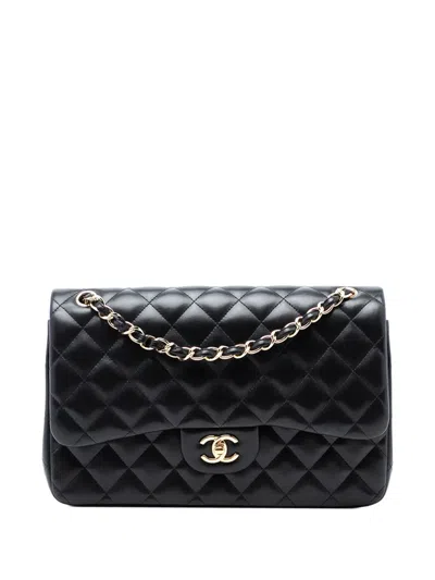 Pre-owned Chanel 2013-2014 Jumbo Classic Lambskin Double Flap Shoulder Bag In Black