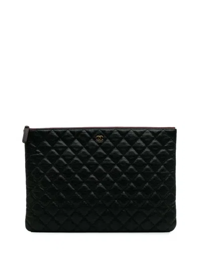 Pre-owned Chanel 2013-2014 Large Quilted Caviar O Case Clutch Bag