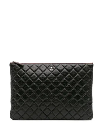 Pre-owned Chanel 2013-2014 Large Quilted Caviar O Case Clutch Bag In Black