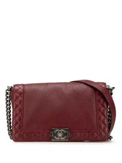 Pre-owned Chanel 2013-2014 Medium Calfskin Boy Reverso Flap Crossbody Bag In Red