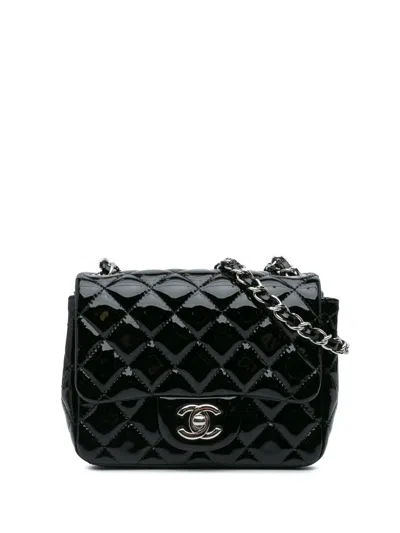 Pre-owned Chanel 2013-2014 Mini Square Classic Patent Single Flap Crossbody Bag In 黑色