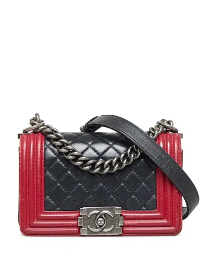 Pre-owned Chanel 2013-2014 Small Boy  Shoulder Bag In Black