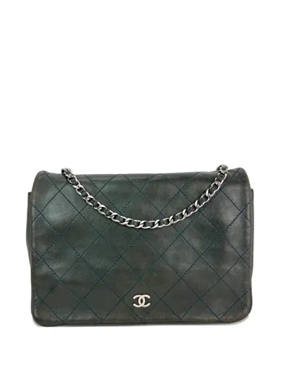 Pre-owned Chanel 2013-2014 Wallet On Chain Cross-body Bag In Green