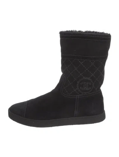 Pre-owned Chanel 2013 Interlocking Cc Logo Boots In Black