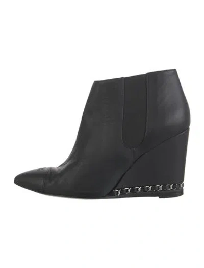 Pre-owned Chanel 2013 Interlocking Cc Logo Boots In Black