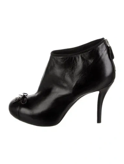 Pre-owned Chanel 2013 Interlocking Cc Logo Boots In Black