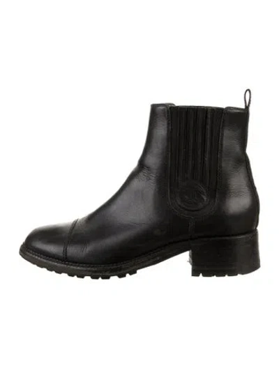 Pre-owned Chanel 2013 Interlocking Cc Logo Chelsea Boots In Black