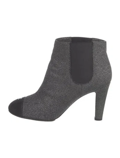 Pre-owned Chanel 2013 Interlocking Cc Logo Chelsea Boots In Multi