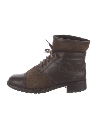 Pre-owned Chanel 2013 Interlocking Cc Logo Combat Boots In Brown